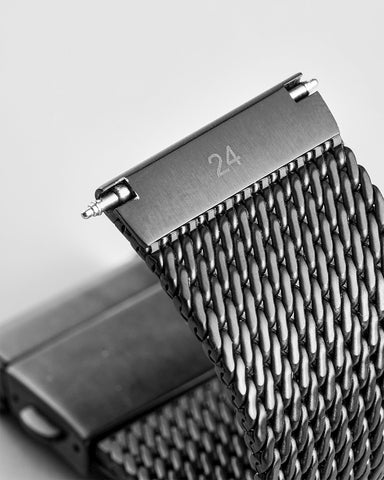 Black-Milanese-Mesh-Loop-4