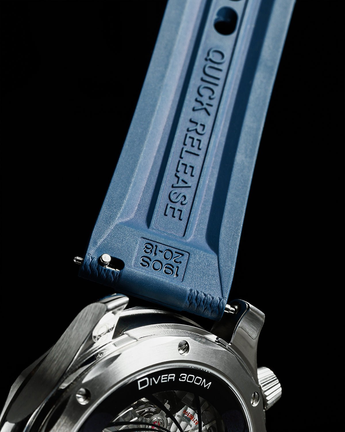 Blue-Woven-Texture-FKM-Rubber-Watch-Straps-3